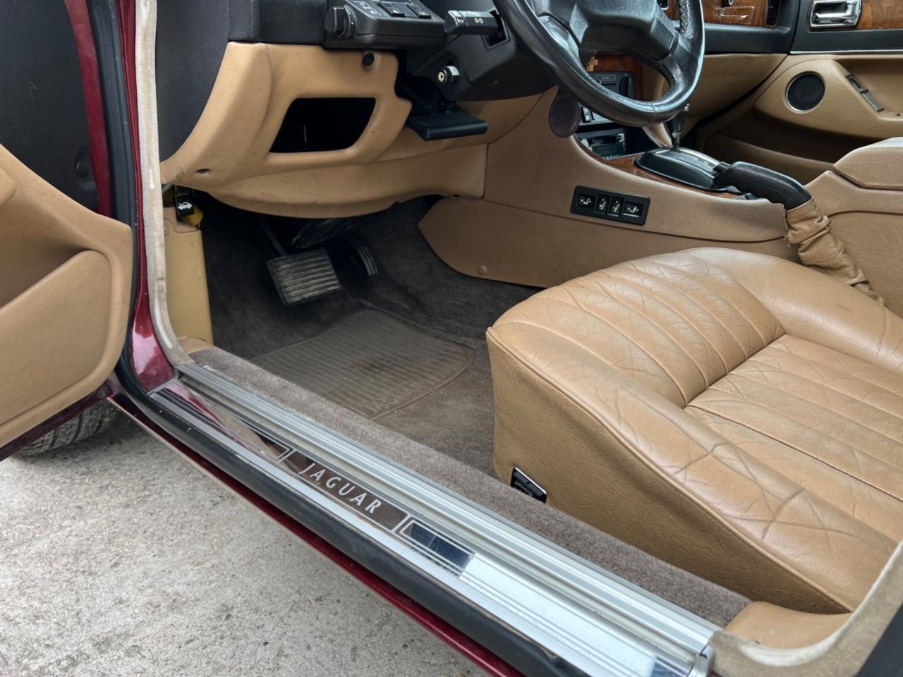 Jaguar XJ XJ6 4.0