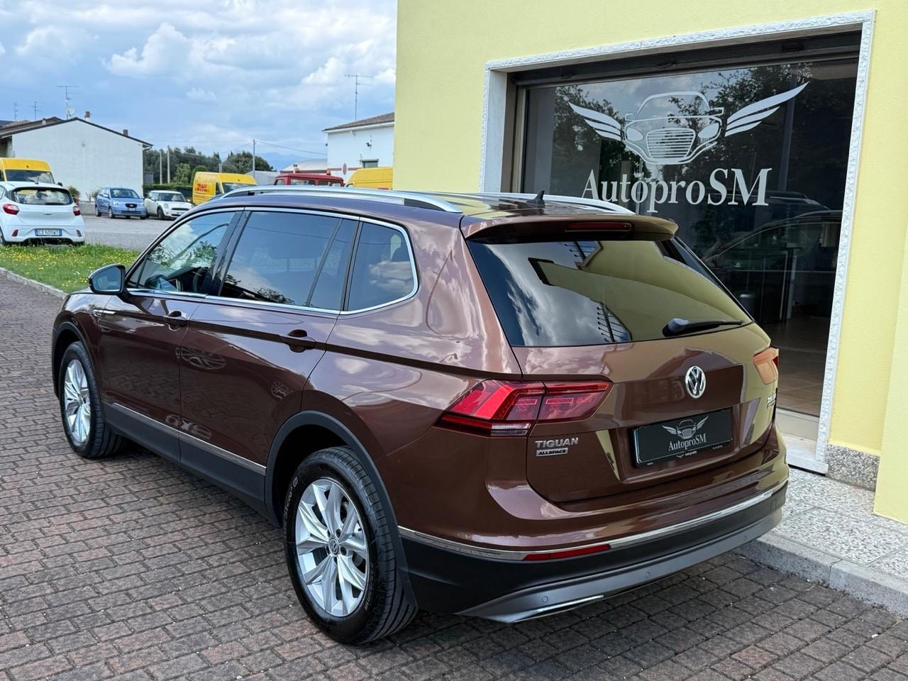 VW Tiguan Allspace 2.0 TDI DSG 4MOTION Advanced/KEYLESS