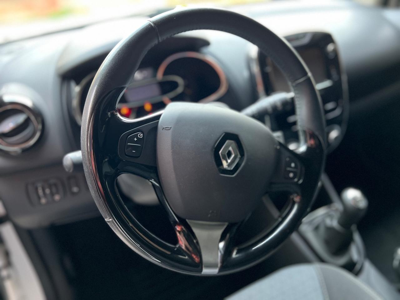 Renault Clio 0.9 TCe 12V 90CV Start&Stop 5 porte Energ