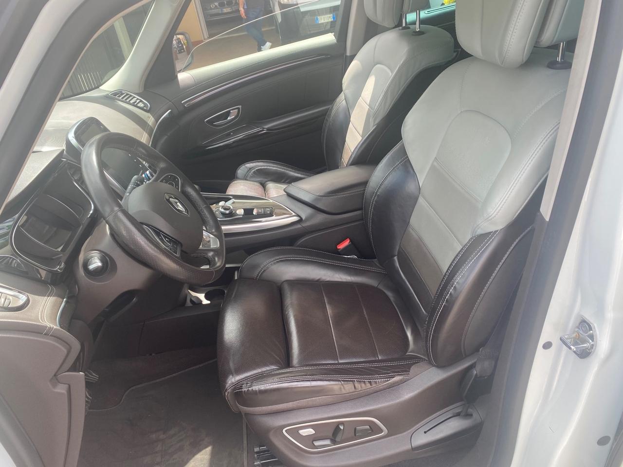 Renault Espace Blue dCi 200CV Paris 4Control