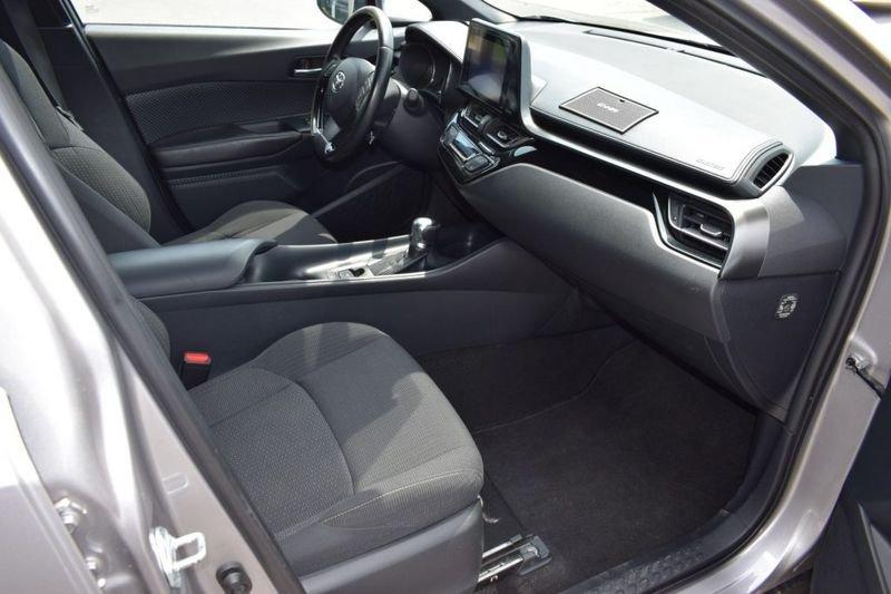 Toyota C-HR 1.2 Turbo Active AUTOMATICA NEOPATENTATI