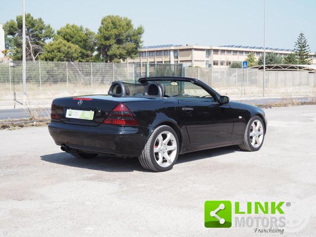 MERCEDES-BENZ SLK 200 136 cv