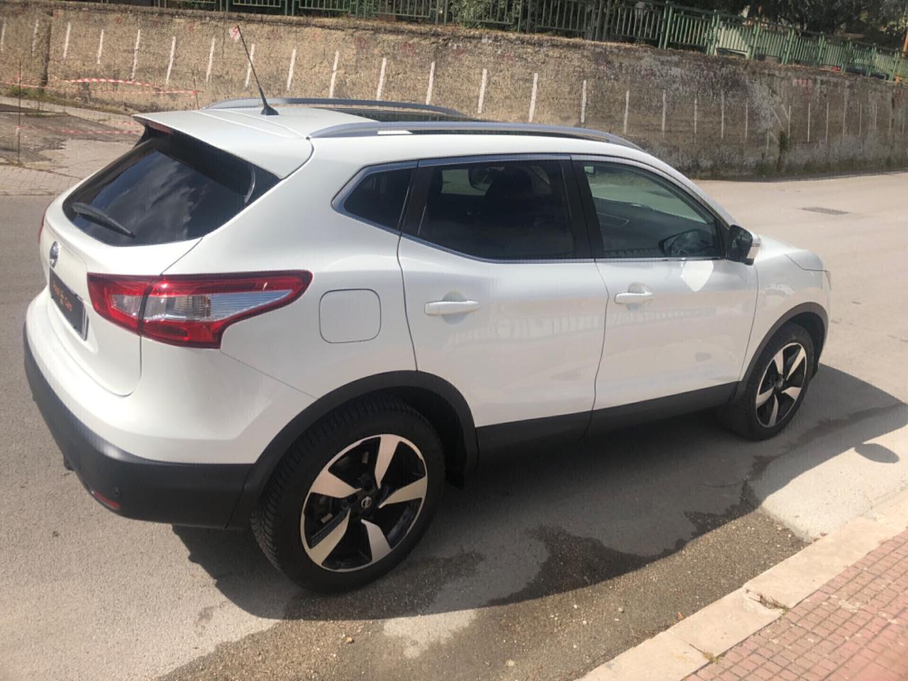 Nissan Qashqai 1.5 dCi Tekna