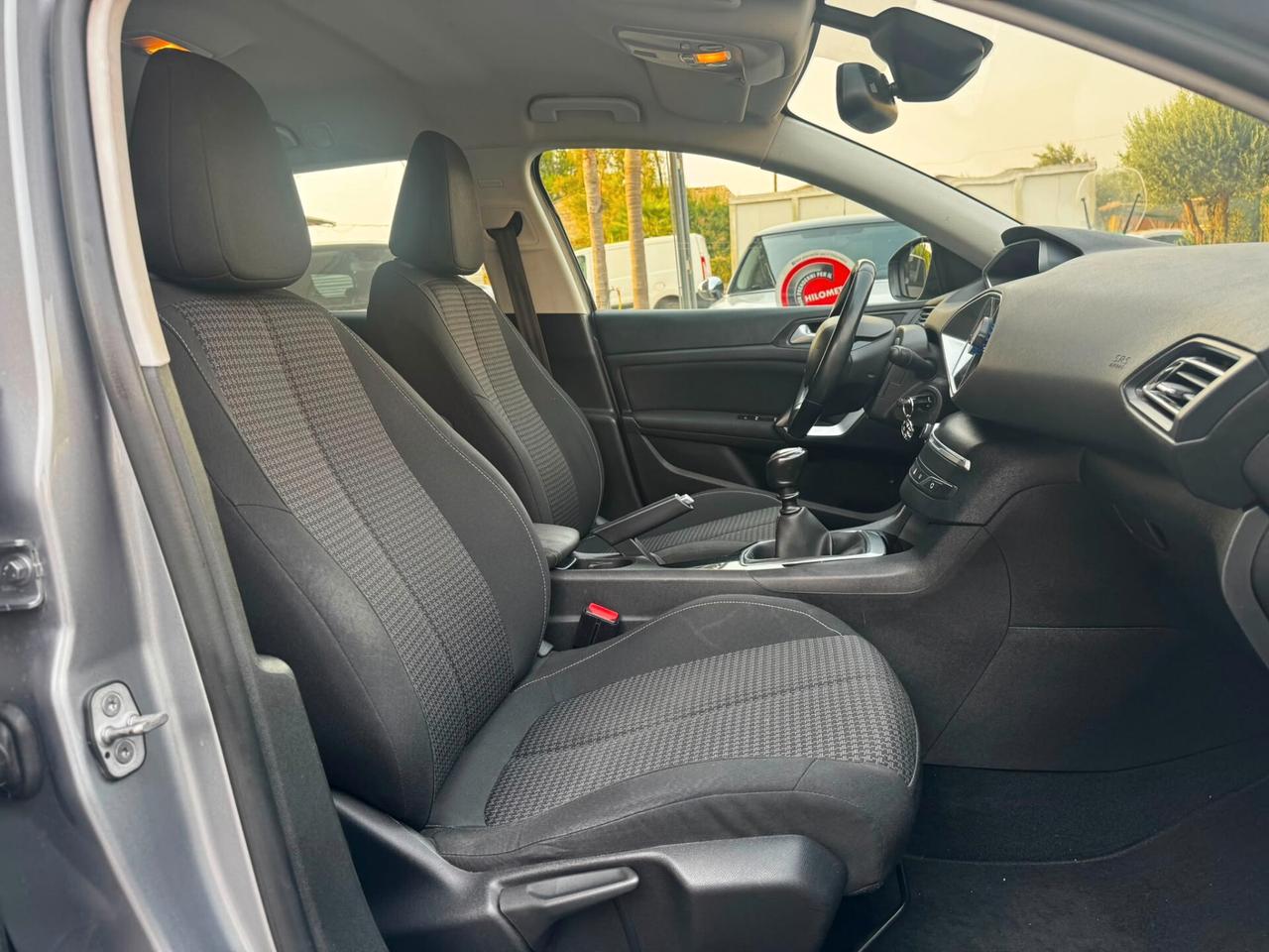 Peugeot 308 BlueHDi 130 S&S SW Allure Pack