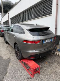 Jaguar F-Pace 2.0 D 180 CV aut. R-Sport MOTORE FUSO