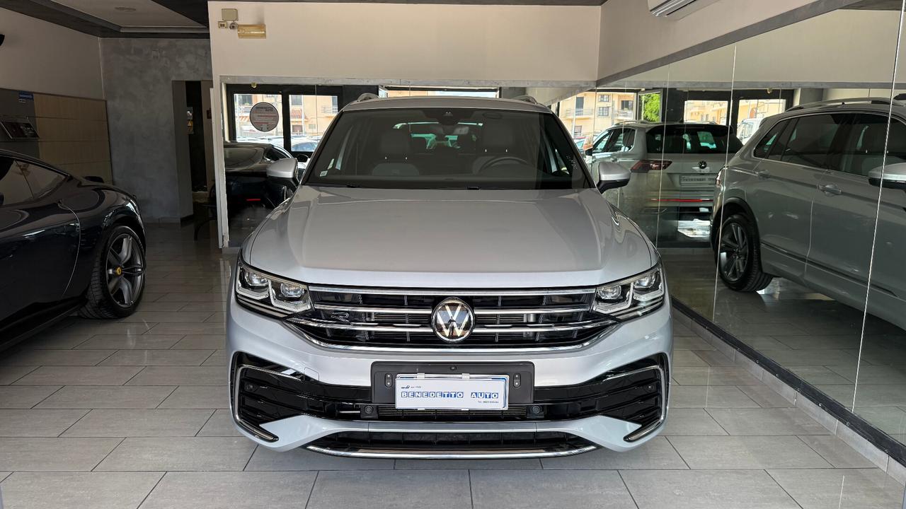 Volkswagen Tiguan 2.0 TDI 150 CV SCR DSG 4MOTION R-Line
