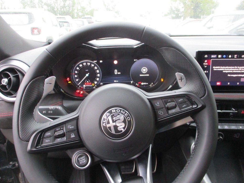 Alfa Romeo Tonale 1.3 280 CV PHEV AT6 Q4 Veloce