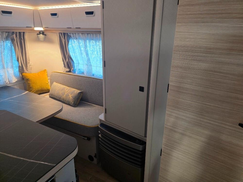 CARAVAN HYMER ERIBA TOURING 320 URBAN