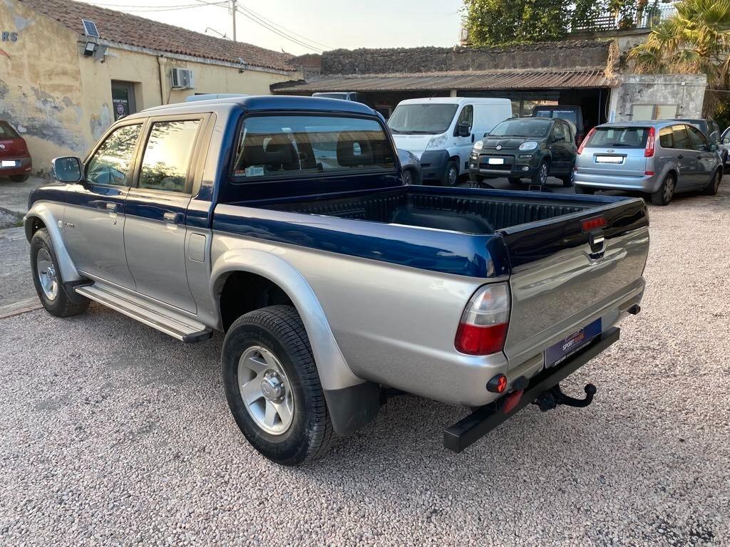 Mitsubishi L200 2.5 TDI Double Cab 4WD