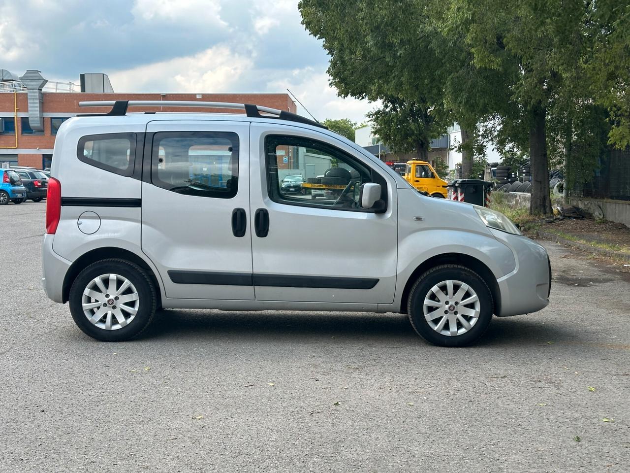 Fiat Qubo 1.4 8V 77 CV Active Natural Power