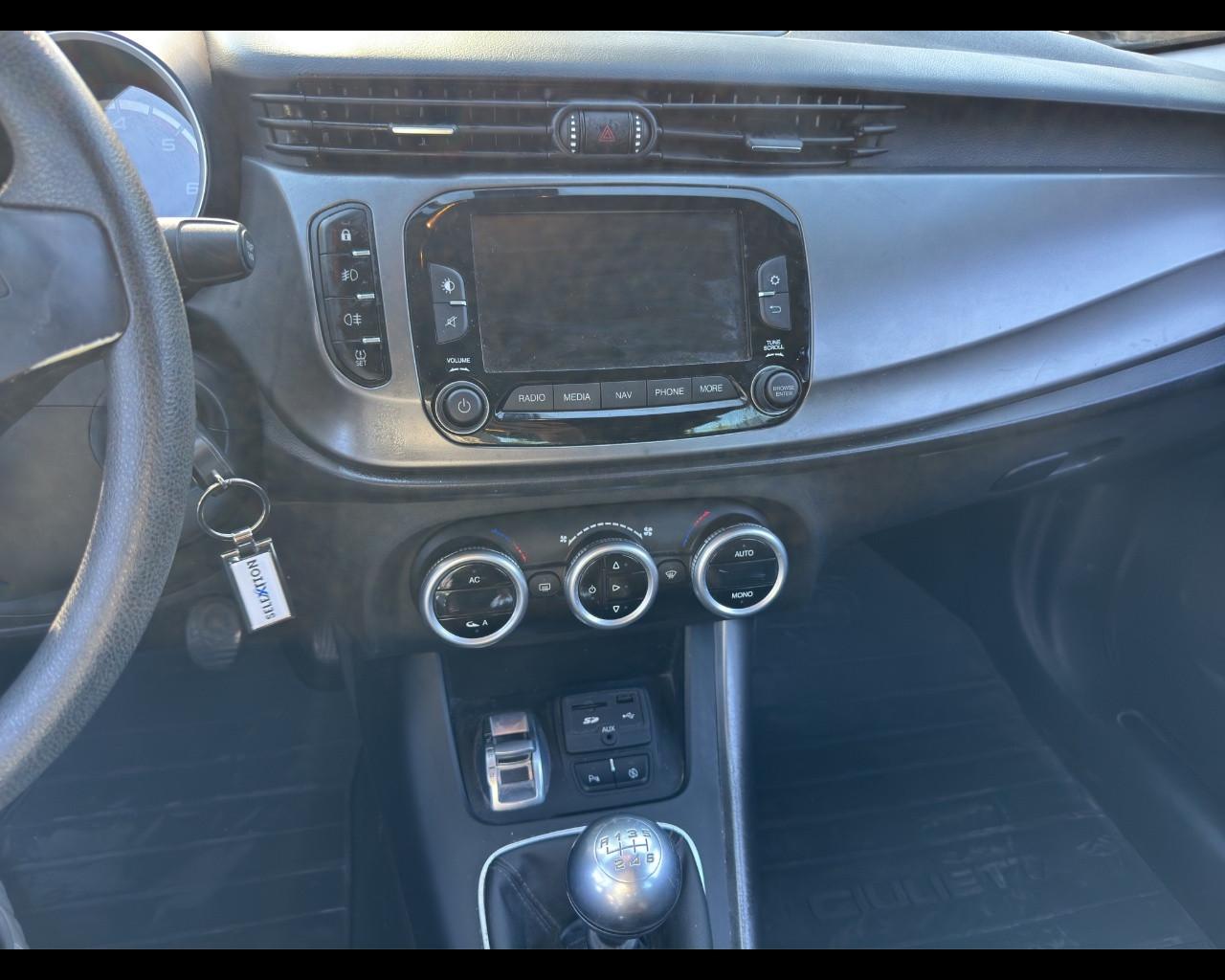 ALFA ROMEO Giulietta (2010-21) - Giulietta 1.6 JTDm-2 105 CV Distinctiv