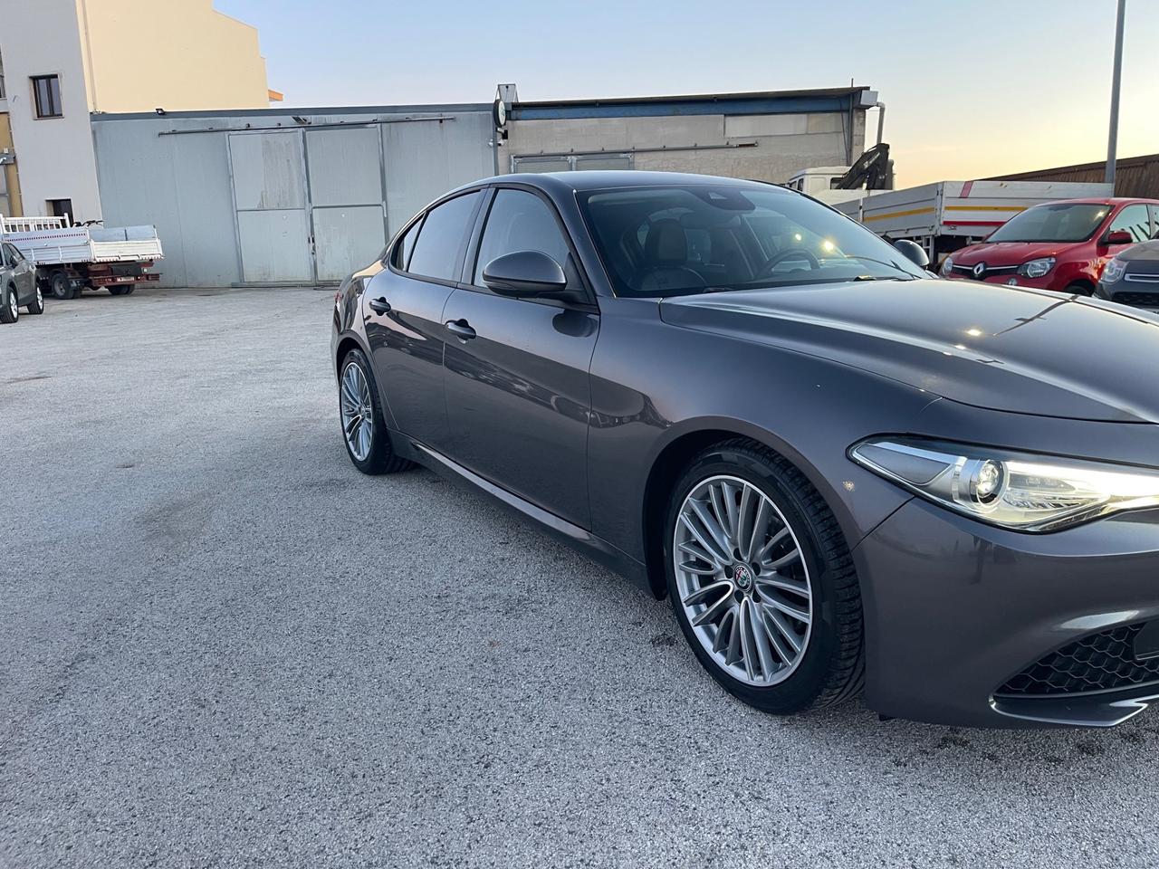 ALFA ROMEO GIULIA 2.2 MJTD 180CV AT8 SUPER FULL