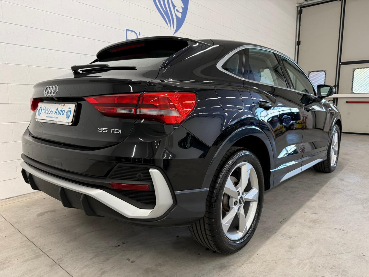 Audi Q3 SPB 35 TDI S-Tronic S-Line Edition