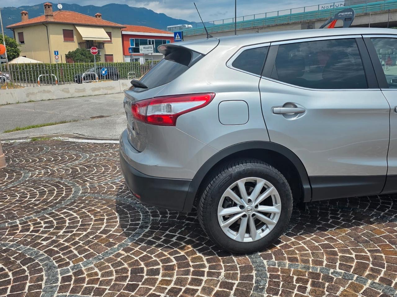 Nissan Qashqai 1.6 dCi 2WD Visia
