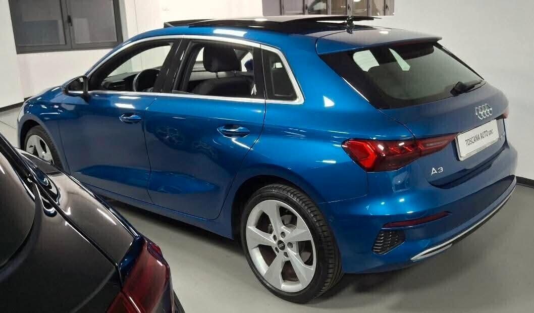 Audi A3 SPB 35 TFSI S tronic line edition tetto panoramico