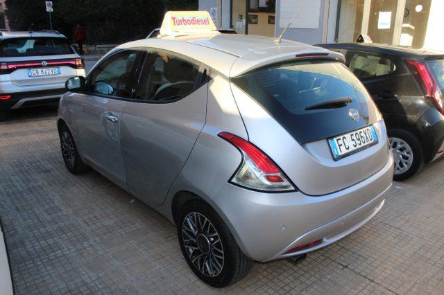 LANCIA Ypsilon 1.3 MJT 16V 95 CV 5 porte S&S Gold