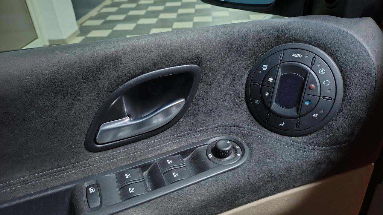 Renault Espace 2.0 dCi 175CV 7 posti