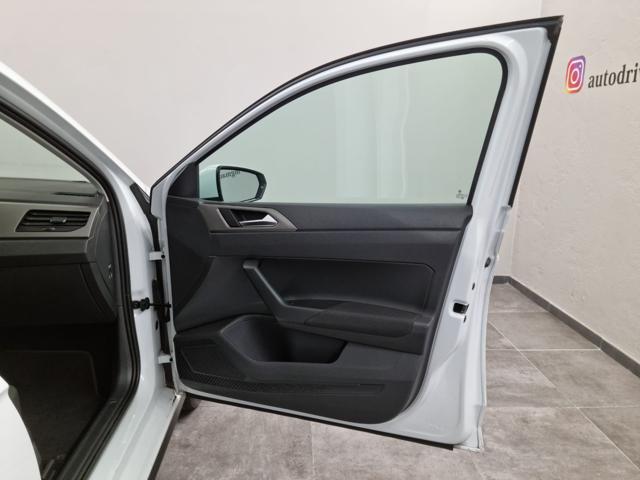 VOLKSWAGEN Polo 1.0 TSI DSG R-Line