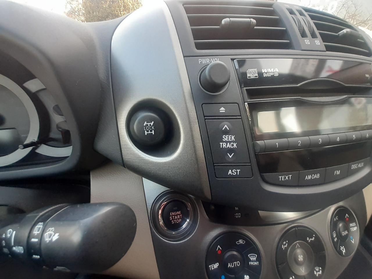 Toyota RAV 4 RAV4 2.2 D-4D 150 CV DPF Luxury