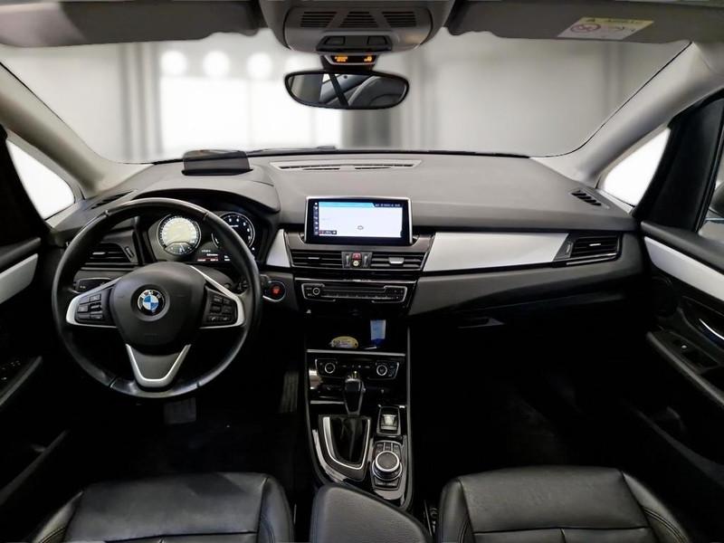 BMW 225 e ACTIVE TOURER iPerformance Business autom.