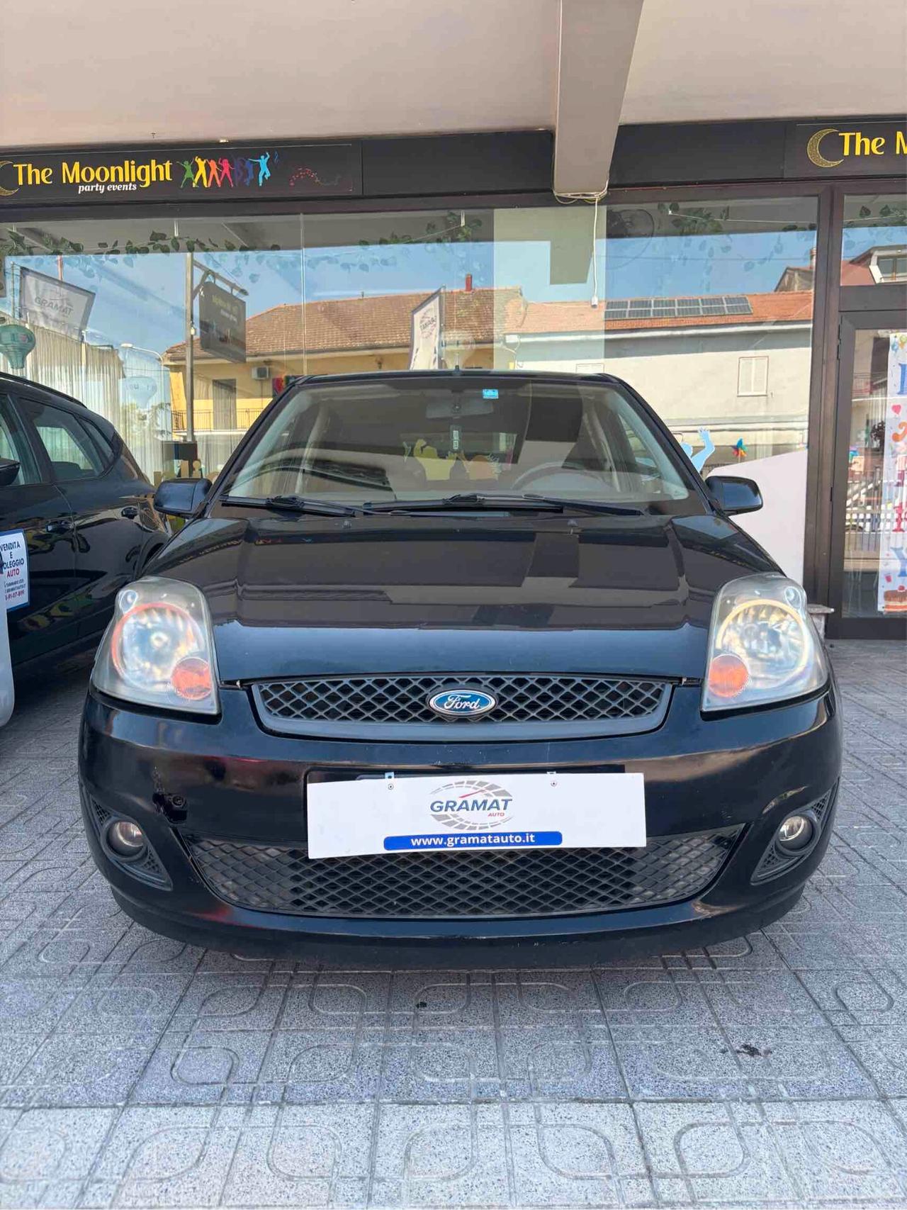 Ford Fiesta .