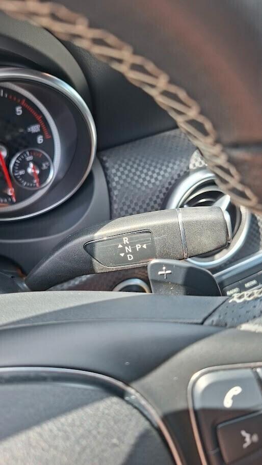 Mercedes-benz A 200 d Premium AUTOMATICA