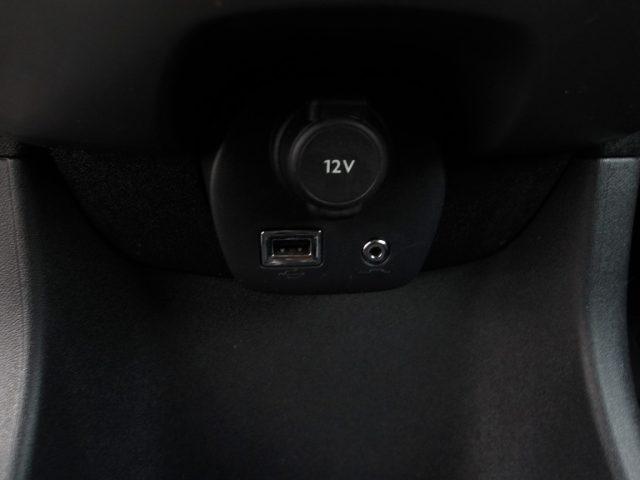TOYOTA Aygo PEUGEOT 108 1.0 69cv - 5p Active