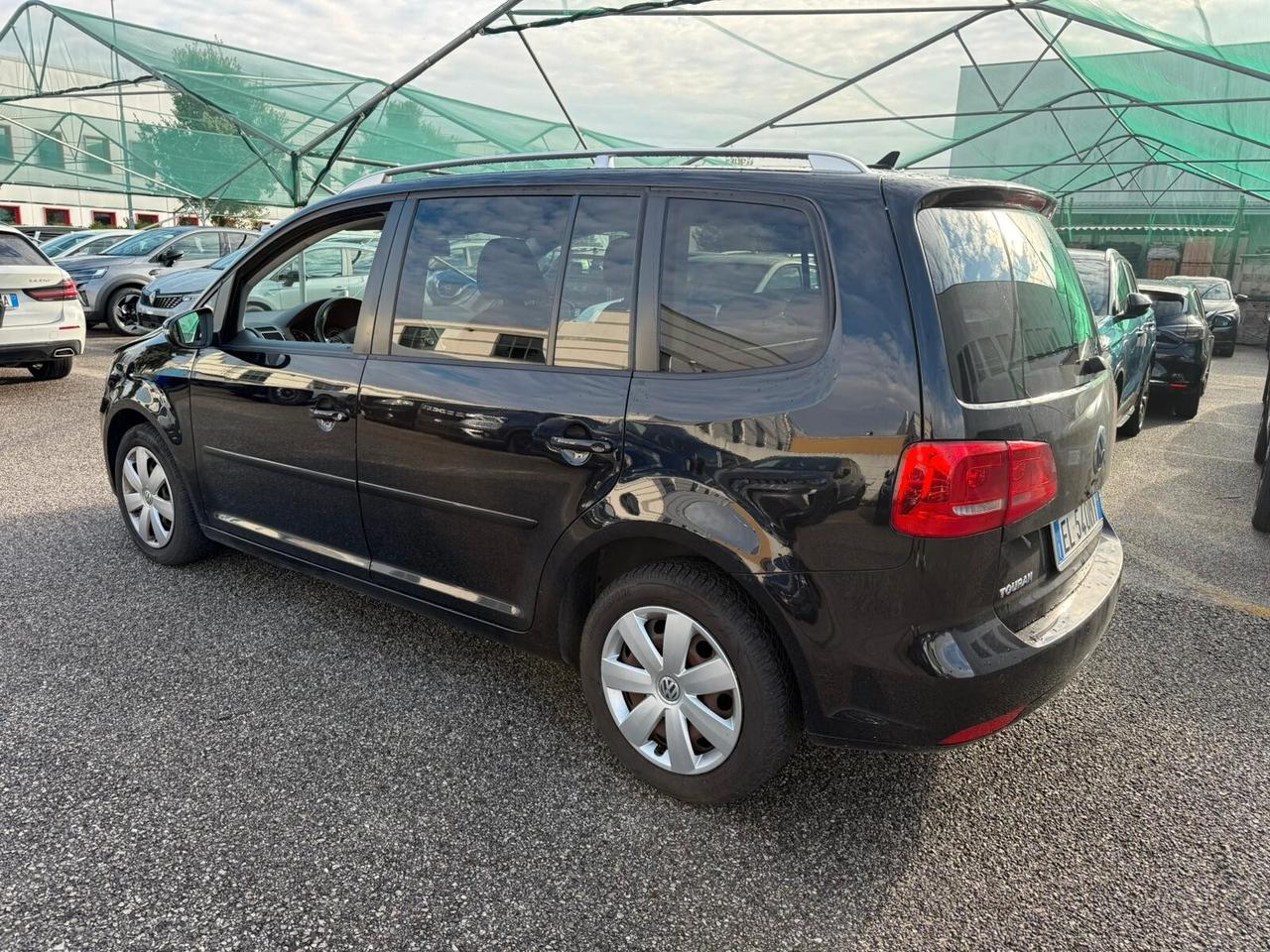 VOLKSWAGEN TOURAN 1.6 TDI 7 POSTI