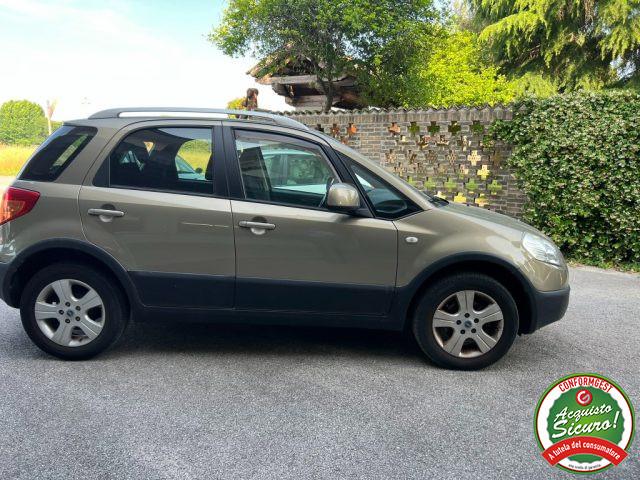 FIAT Sedici 1.9 MJT 4x4 Emotion 4X4