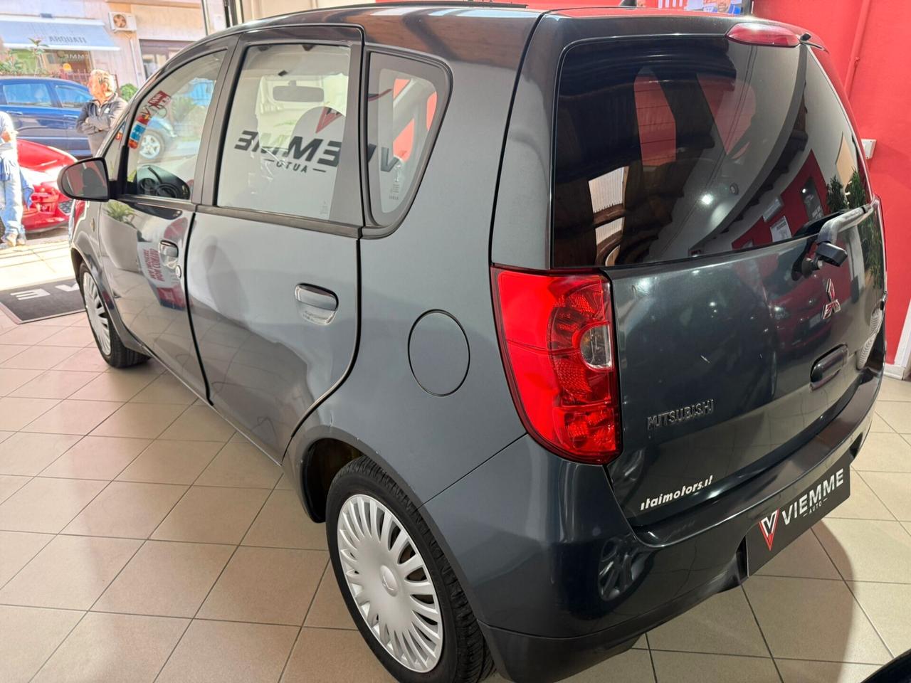 Mitsubishi Colt 1.1 12V 5p. Invite