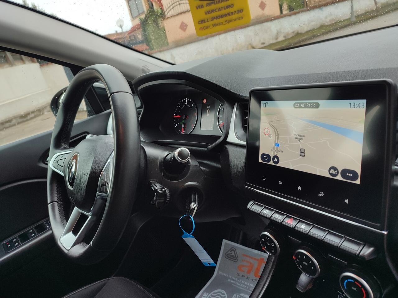 Renault Captur 1.5 DCI 95CV BLUE 6 MARCE NAVIGATORE CERCHI LEGA