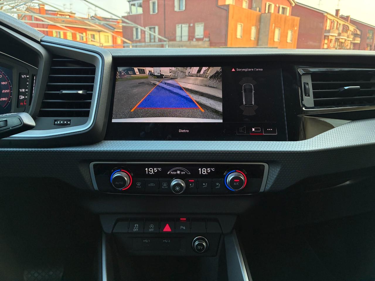 Audi A1 SPB 30 TFSI S tronic Identity Black