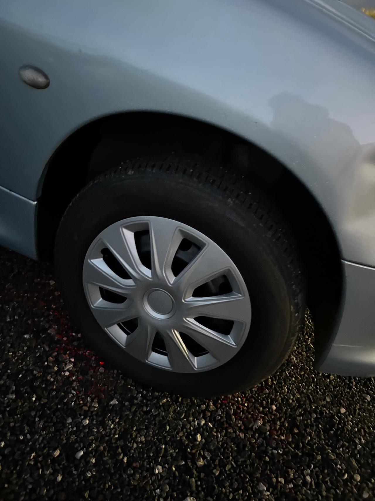 Peugeot 206 1.1 5p. XT