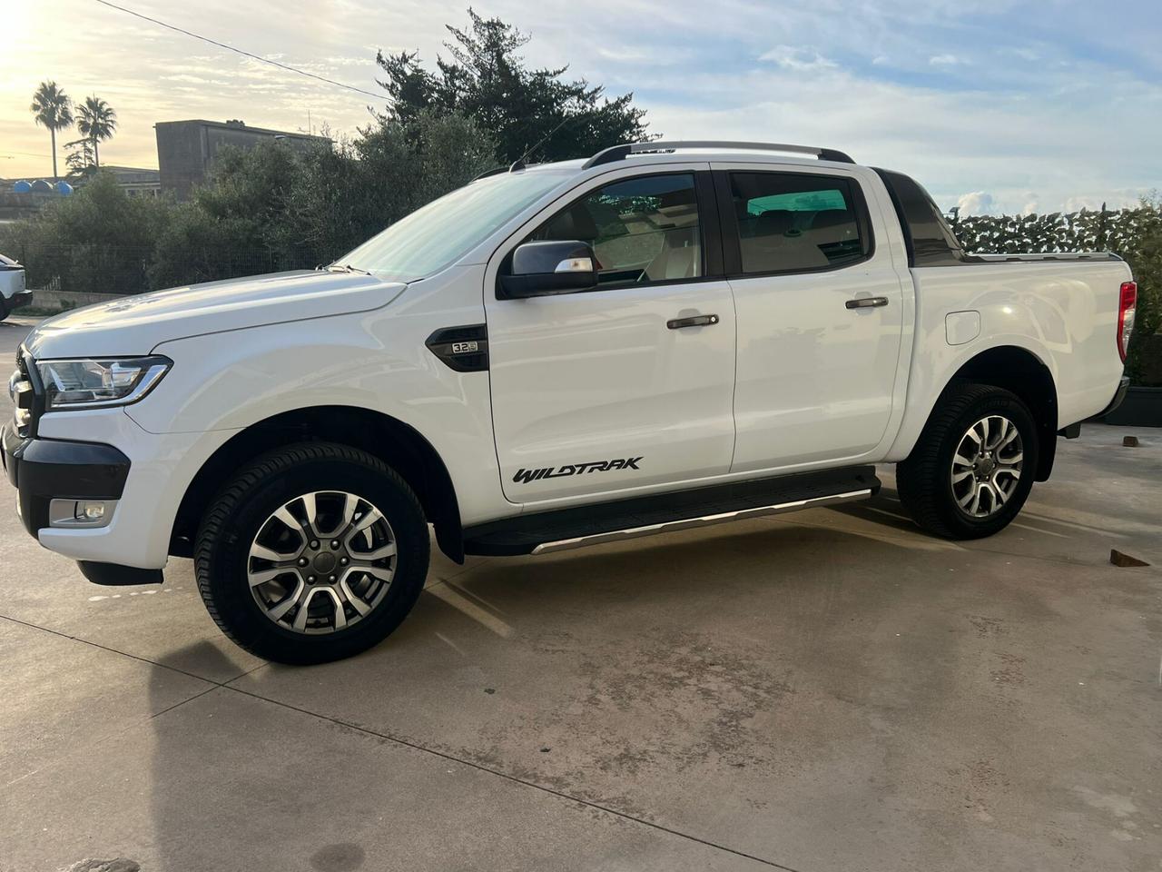 Ford Ranger 3.2 Wildtrak 5 posti