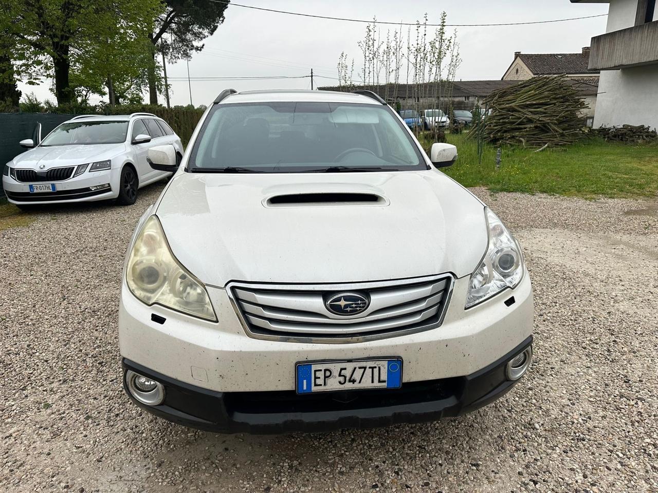 Subaru OUTBACK 2.0D Exclusive |EXPORT-COMMERCIANTI|