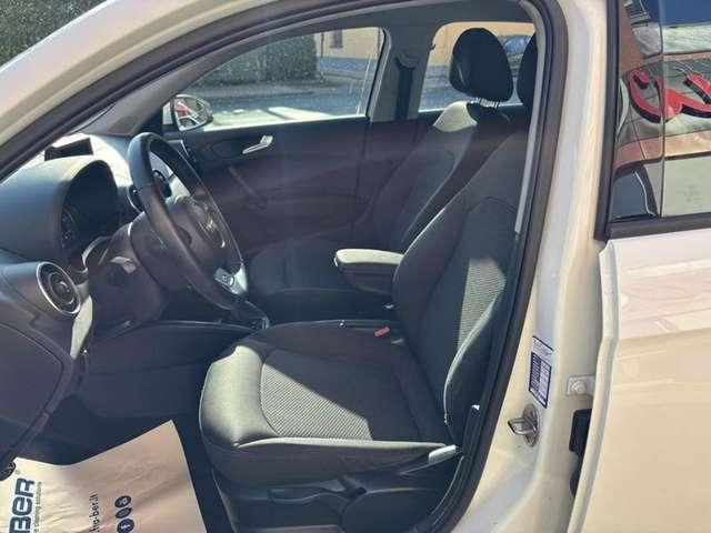 Audi A1 1.6 TDI Attraction XENON-BLUETOOTH