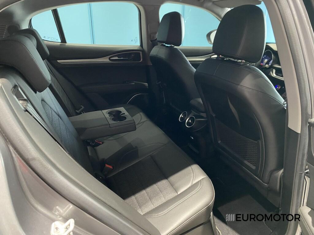Alfa Romeo Stelvio 2.2 Turbo Sprint RWD AT8