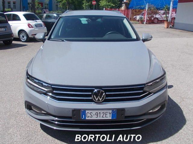 VOLKSWAGEN Passat Variant 2.0 TDI 13.000 KM SCR EVO DSG BUSINESS AUTOMATICA