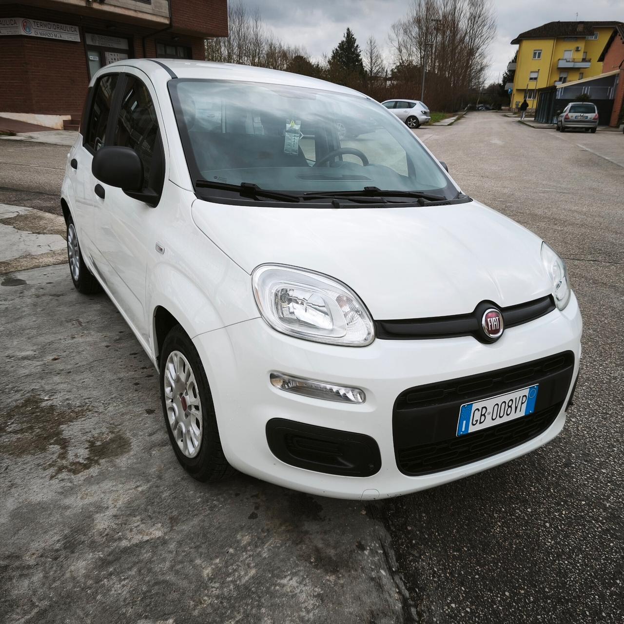 Fiat Panda 1.0 FireFly S&S Hybrid Pandina