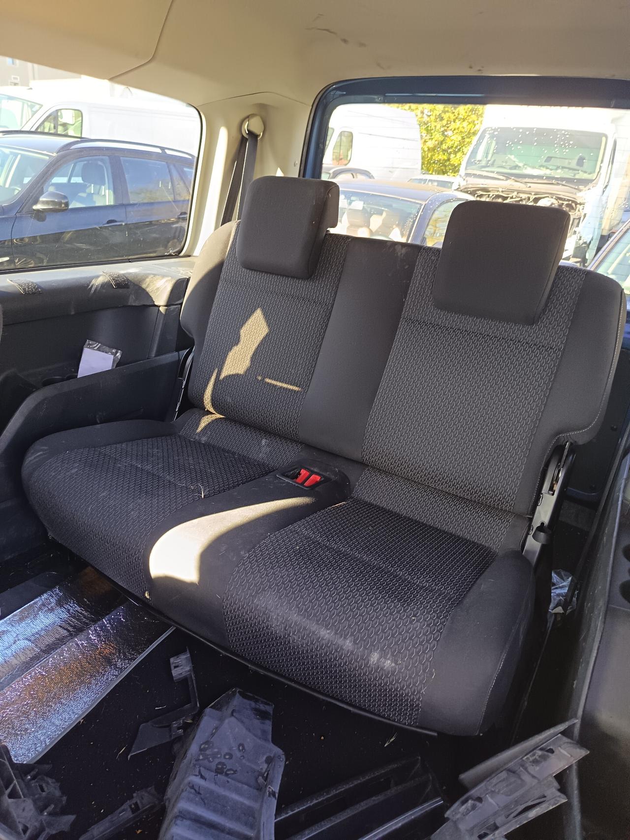 Volkswagen Caddy 1.4 GPL TGI DSG Highline Maxi