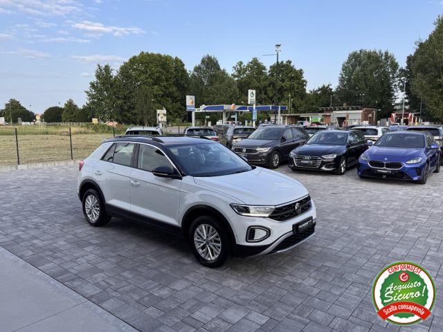 VOLKSWAGEN T-Roc 1.0 TSI RESTYLING ANCHE PER NEOPATENTATI