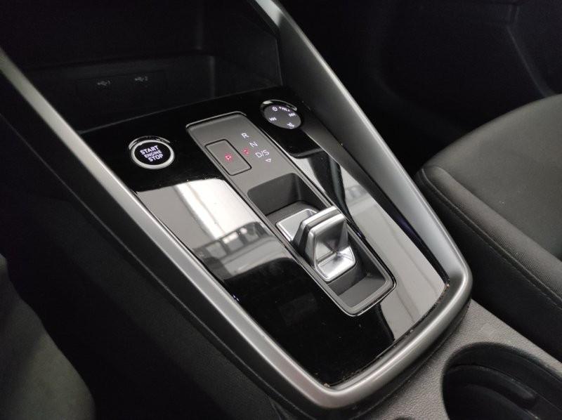 AUDI A3 4ª serie - A3 SPB 40 TFSI e S tronic Business