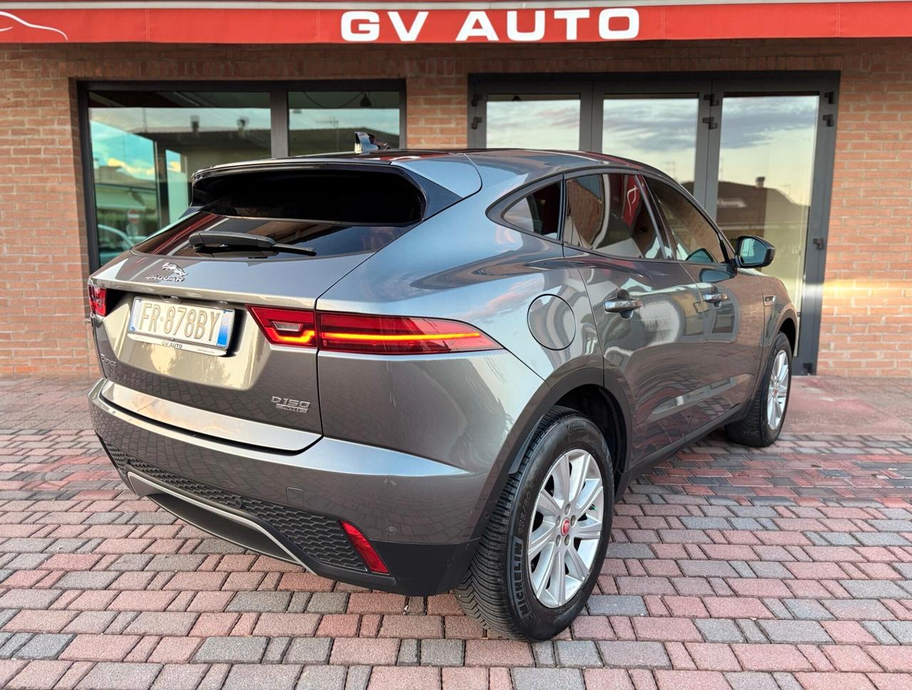 Jaguar E-Pace 2.0d R-Dynamic HSE AWD
