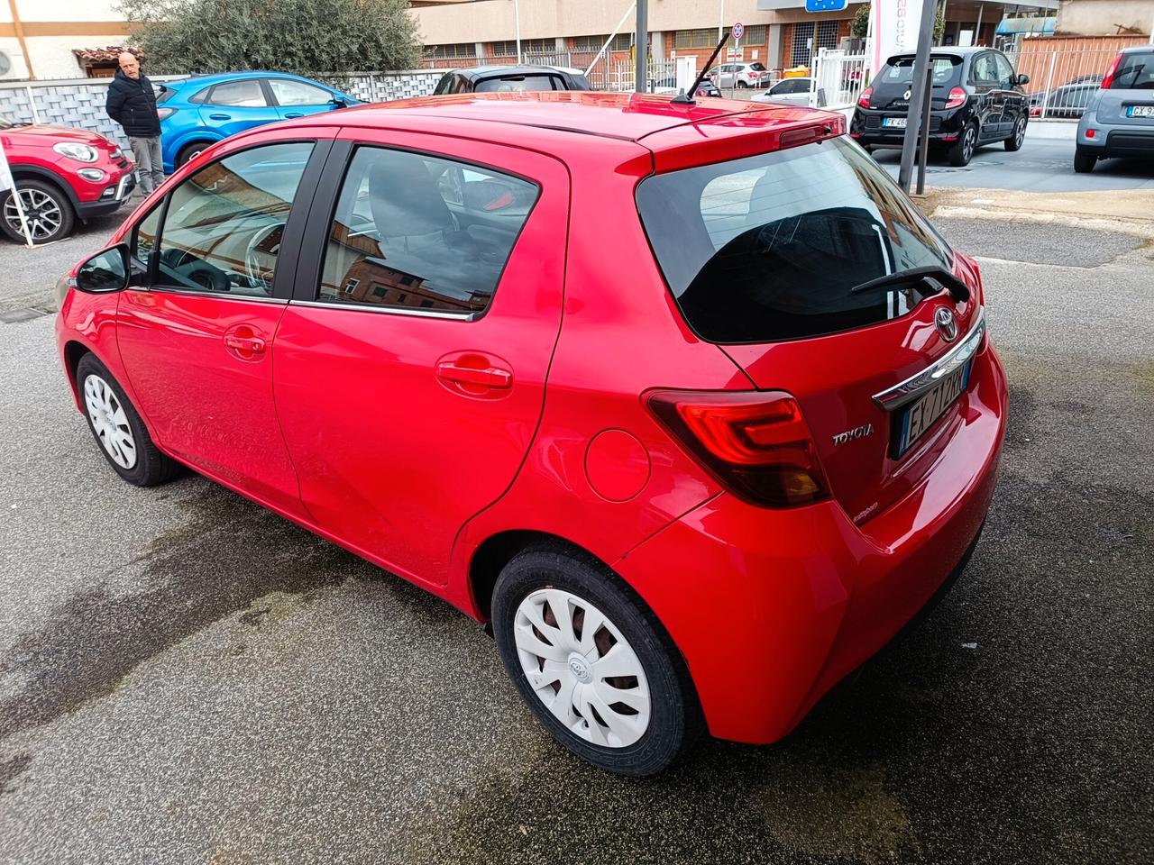 Toyota Yaris 1.0 5 porte Active