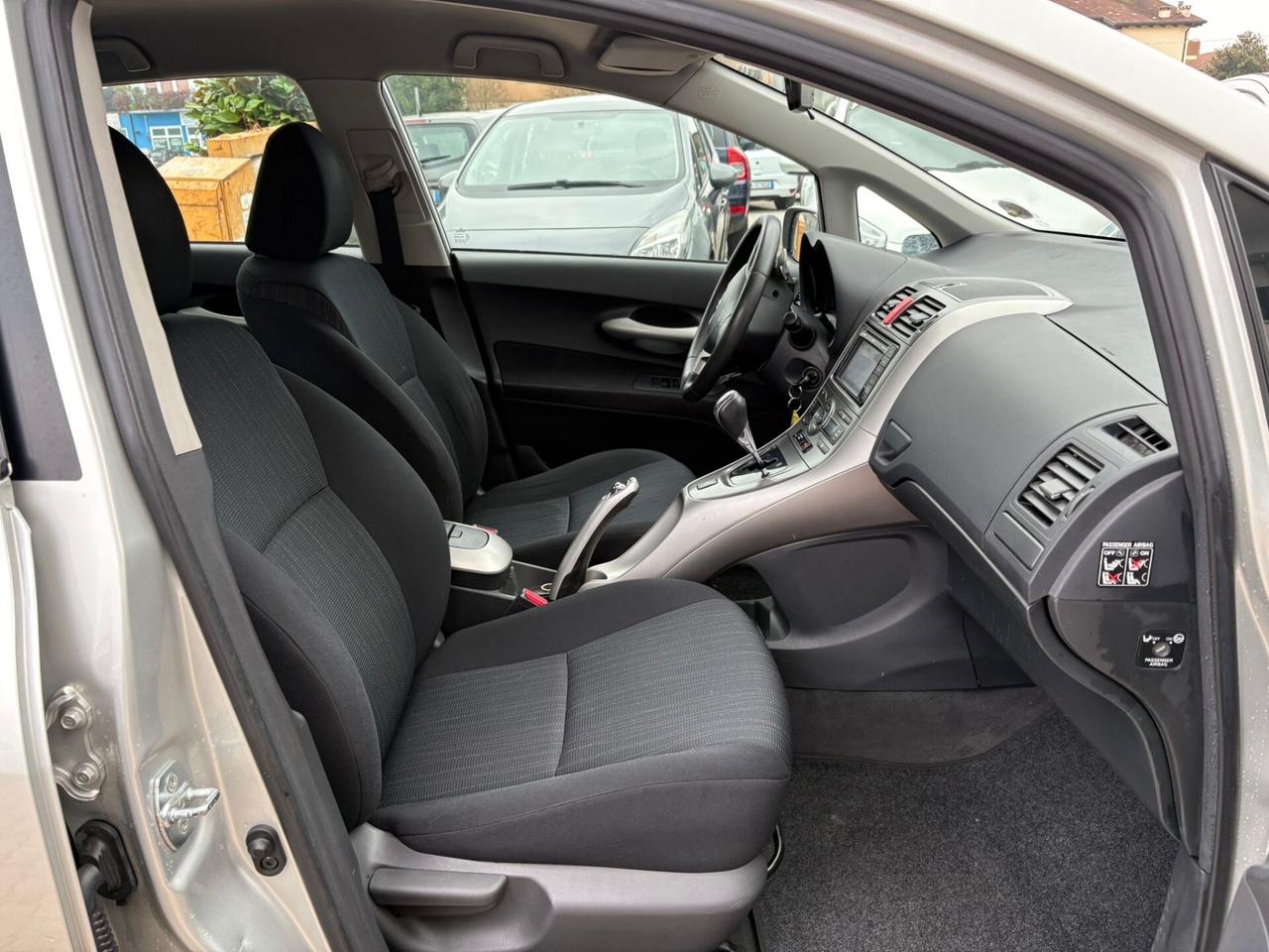 Toyota Auris 1.4 D-4D 5 porte Sol