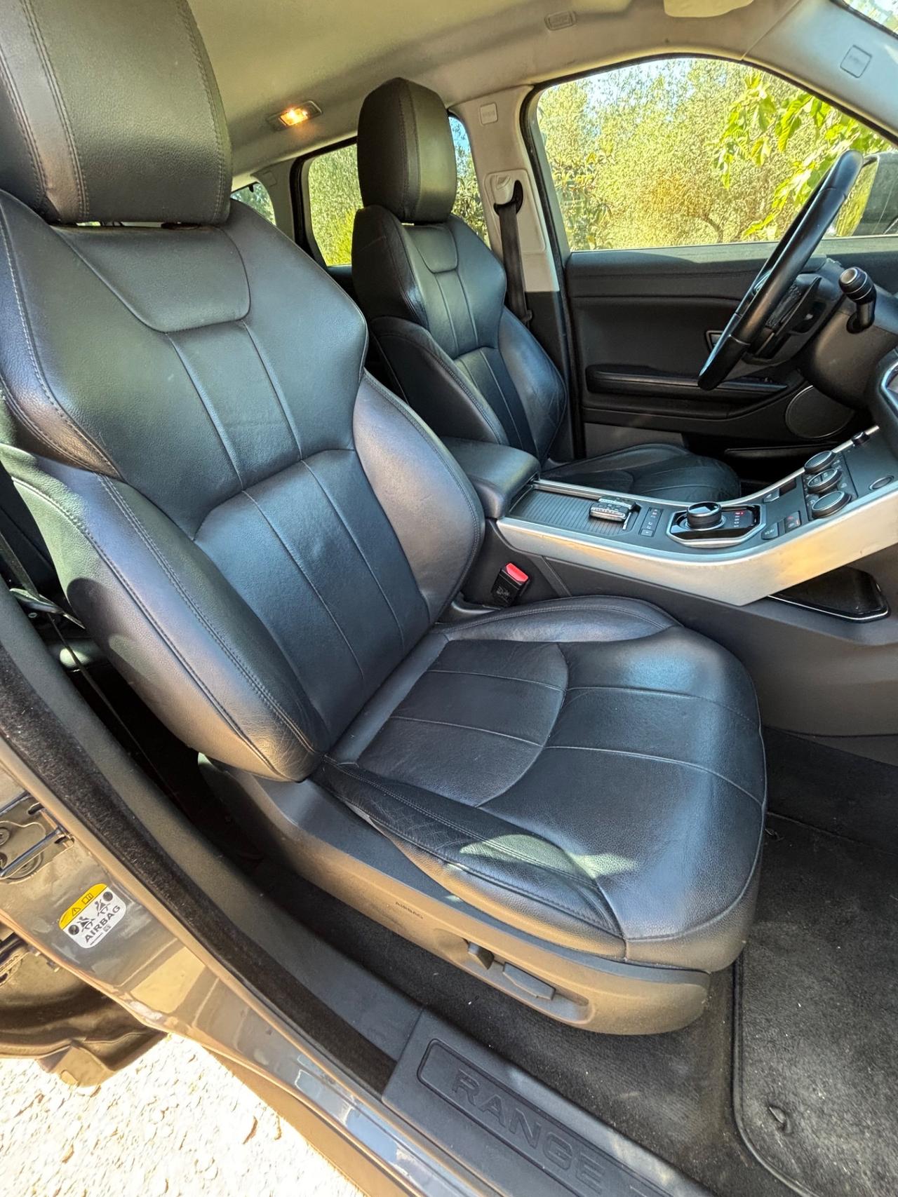 Land Rover Range Evoque 2.0 TD4 150 CV 5p. SE
