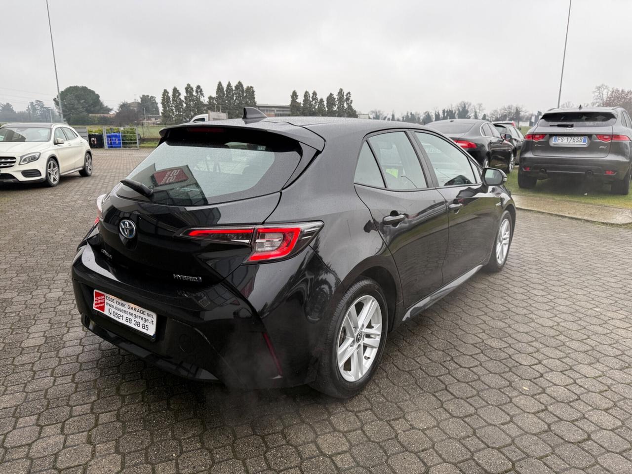 Toyota Corolla 1.8 Hybrid |SEDILI RISC.|UNIPRO