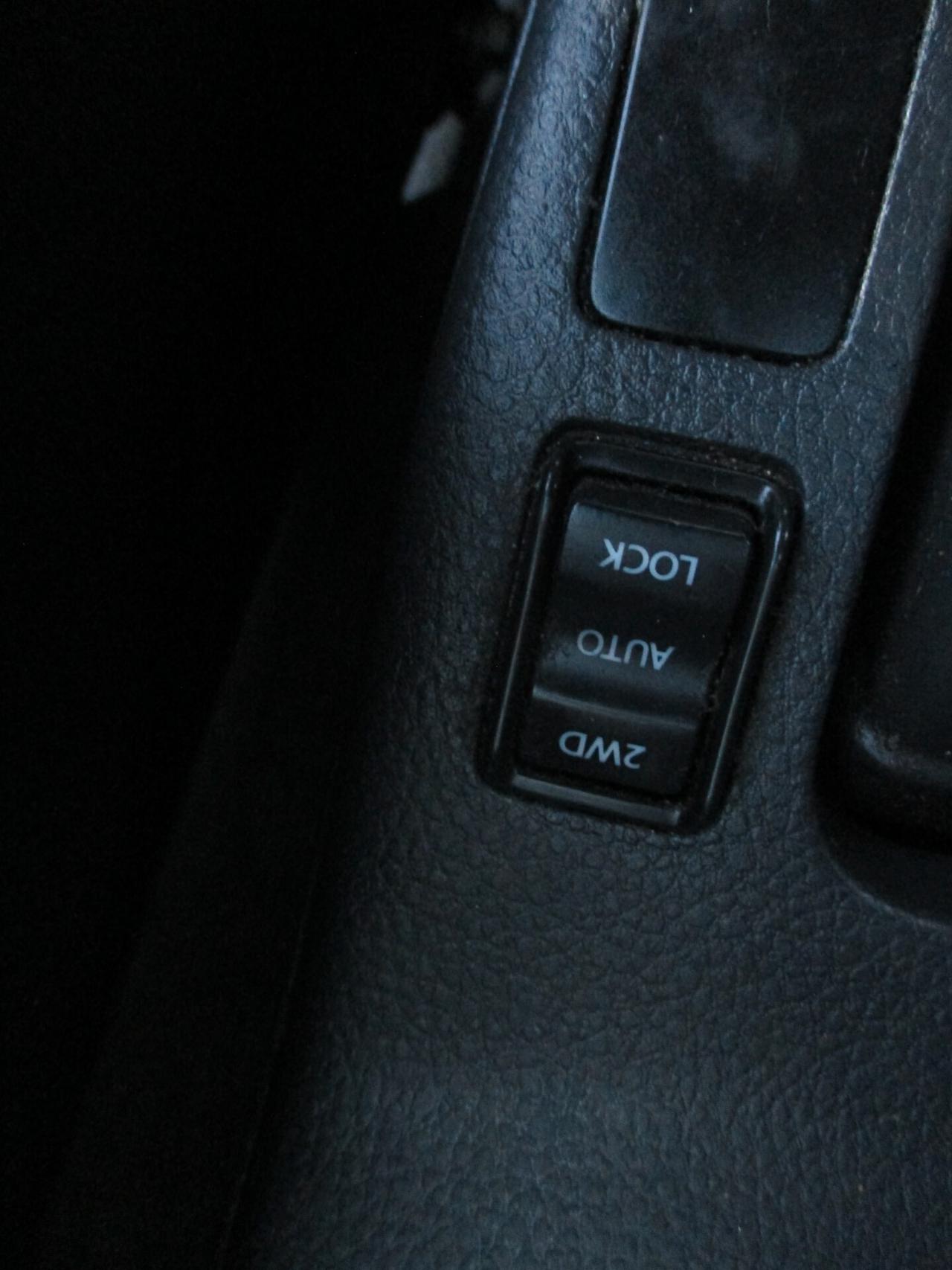 Suzuki SX4 2.0 DDiS 16V 4WD 2011