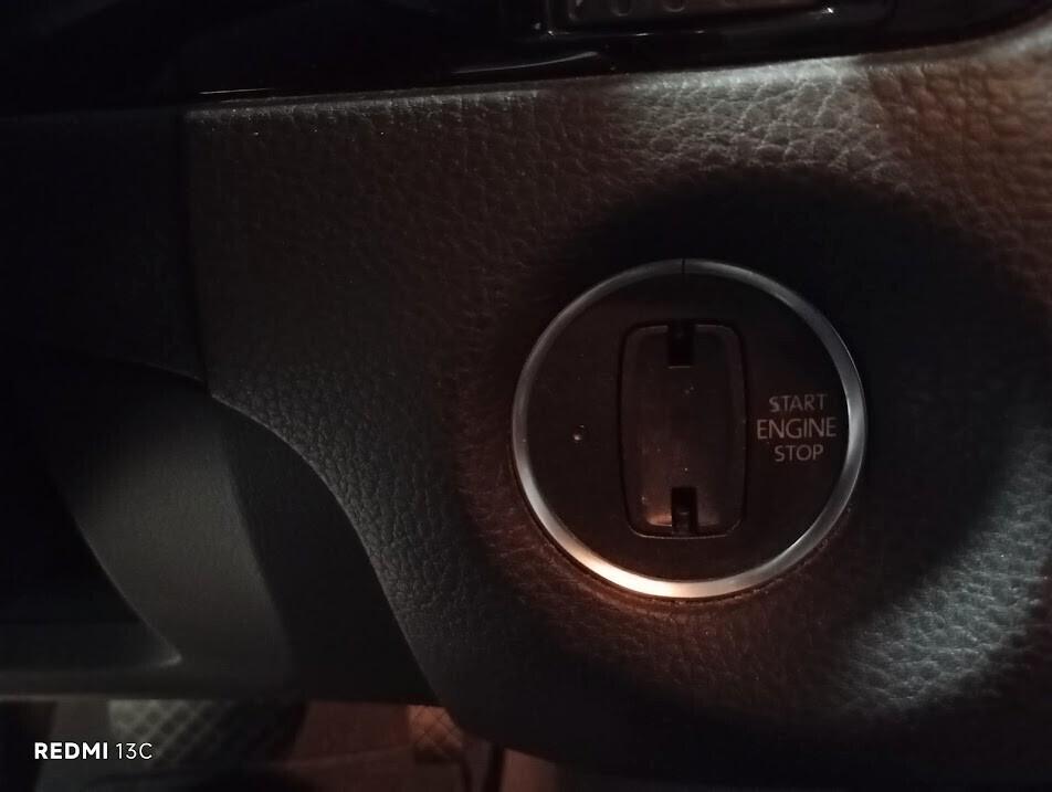 VOLKSWAGEN TOUAREG DEL 2014 4X4 AUTOMATICA 250 CV