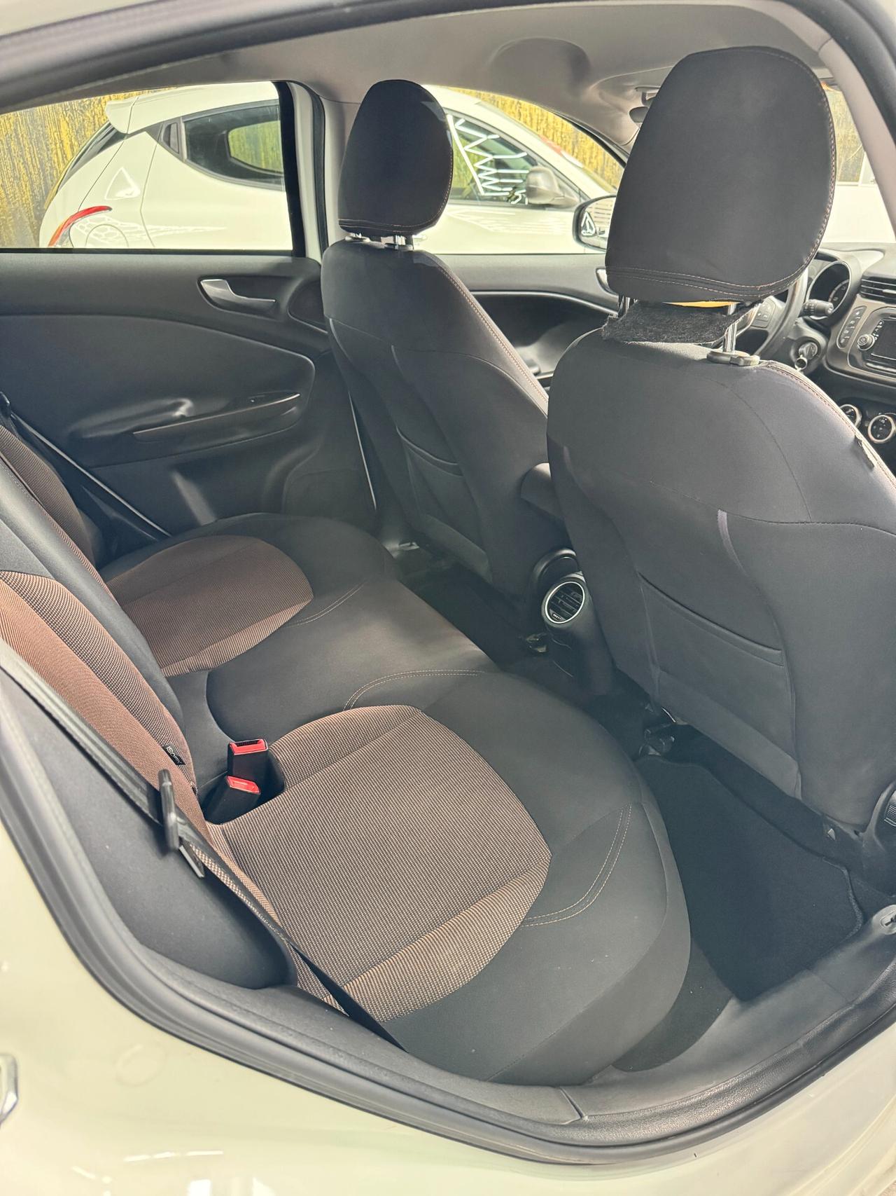 Alfa Romeo Giulietta 1.6 JTDm-2 105 CV Distinctive